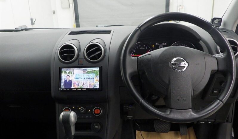 NISSAN DUALIS full