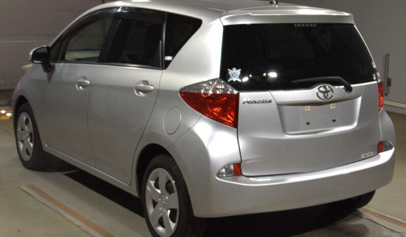TOYOTA RACTIS full