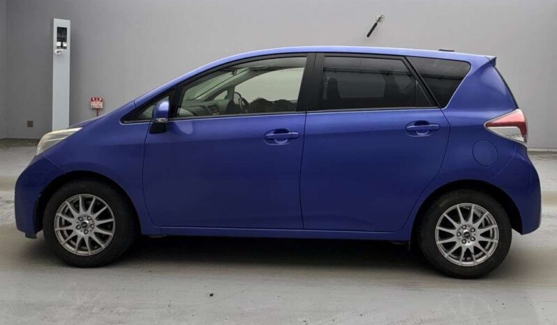 TOYOTA RACTIS full