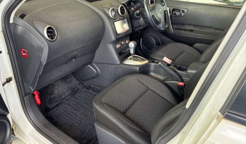 NISSAN DUALIS full
