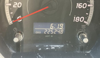 TOYOTA HIACE VAN full