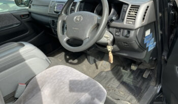 TOYOTA HIACE VAN full