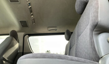 TOYOTA HIACE VAN full