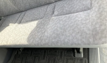 TOYOTA HIACE VAN full