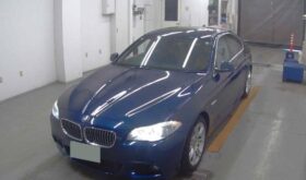 BMW 5 SERIES 2011