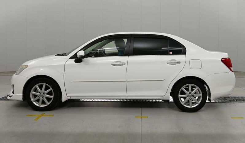 TOYOTA COROLLA AXIO 2013 full