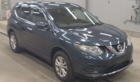 NISSAN X TRAIL 2015