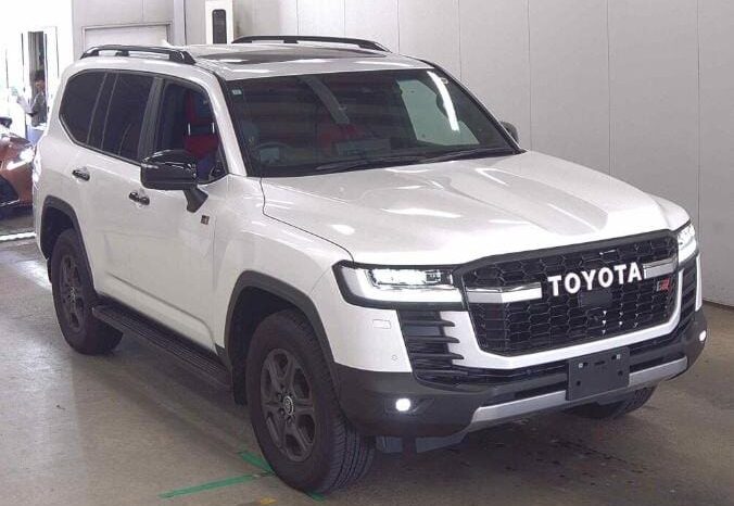 TOYOTA LAND CRUISER 2023 full
