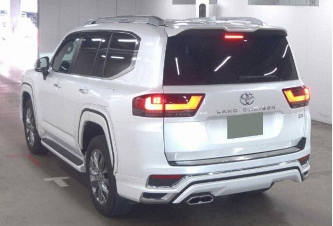 TOYOTA LAND CRUISER full